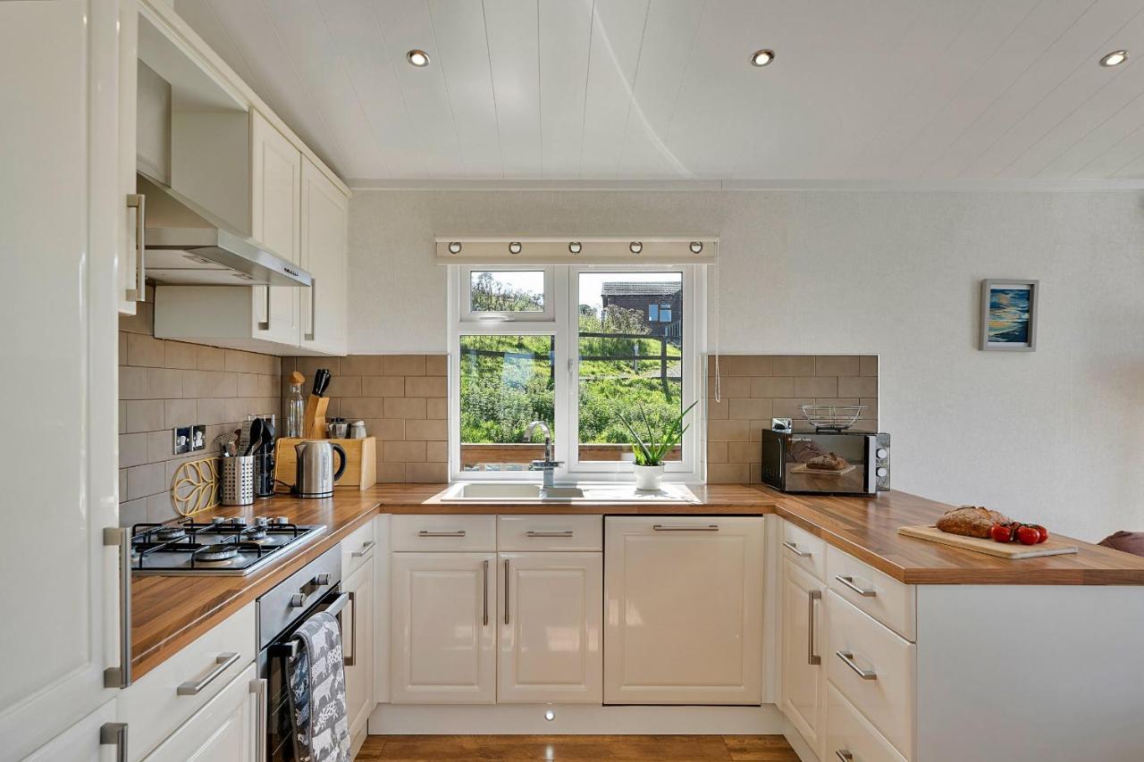 Finest Retreats - Seacroft Villa Torpoint Exteriör bild