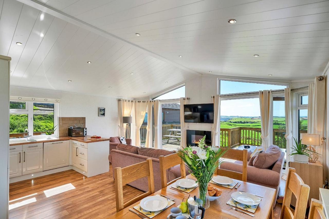 Finest Retreats - Seacroft Villa Torpoint Exteriör bild