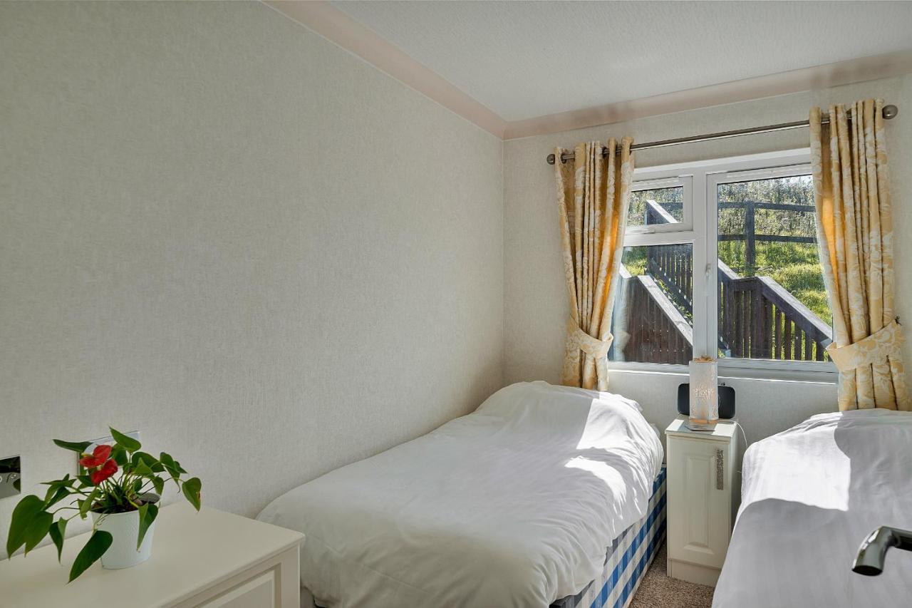 Finest Retreats - Seacroft Villa Torpoint Exteriör bild